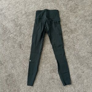 Fast and Free High-Rise Tight 25"